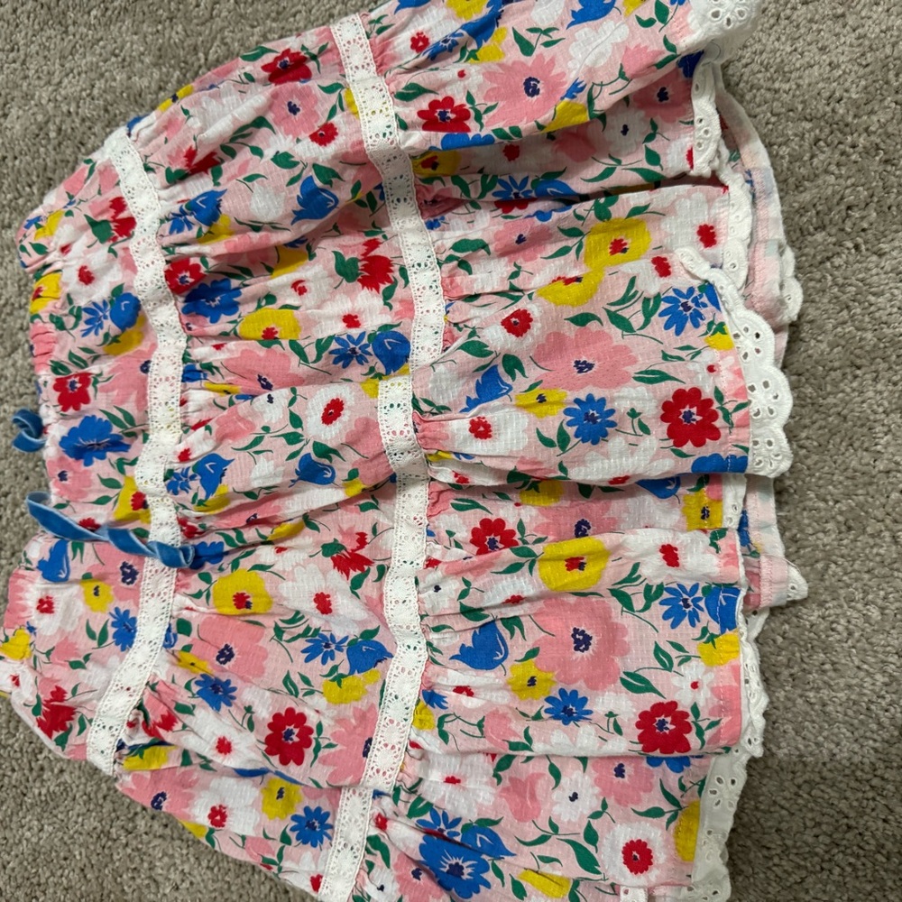 Boden Colorful Floral Skirt with Lace Detail